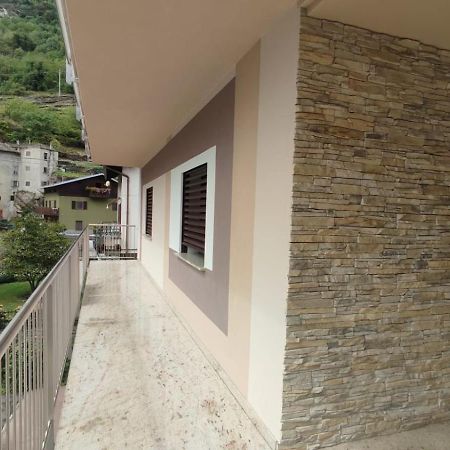 La Terrazza Di Gino Villa กรอซิโอ ภายนอก รูปภาพ